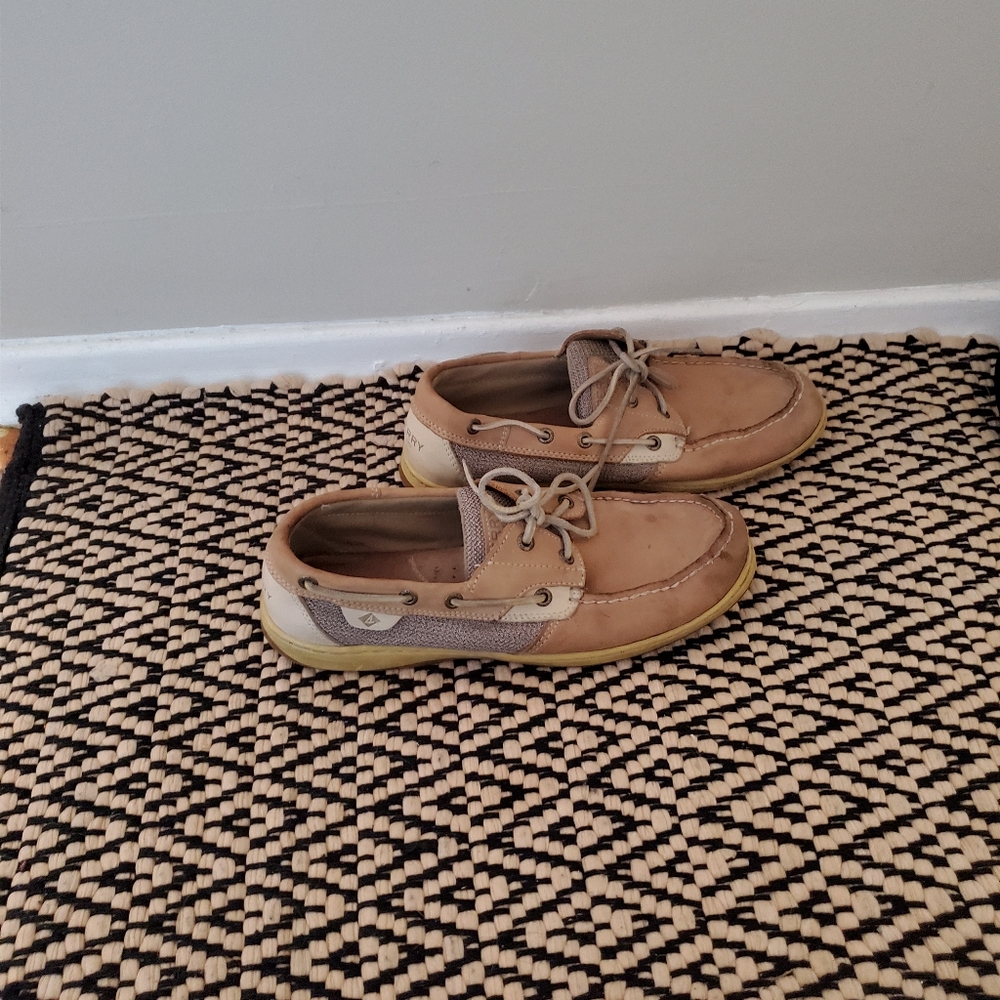 Sperry boat shoes